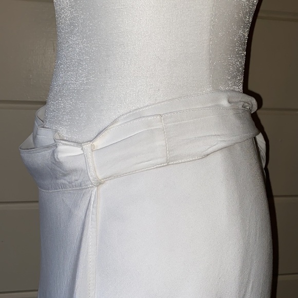 TYSA Wrap Skirt in Off White Size 2/3 - Picture 16 of 17